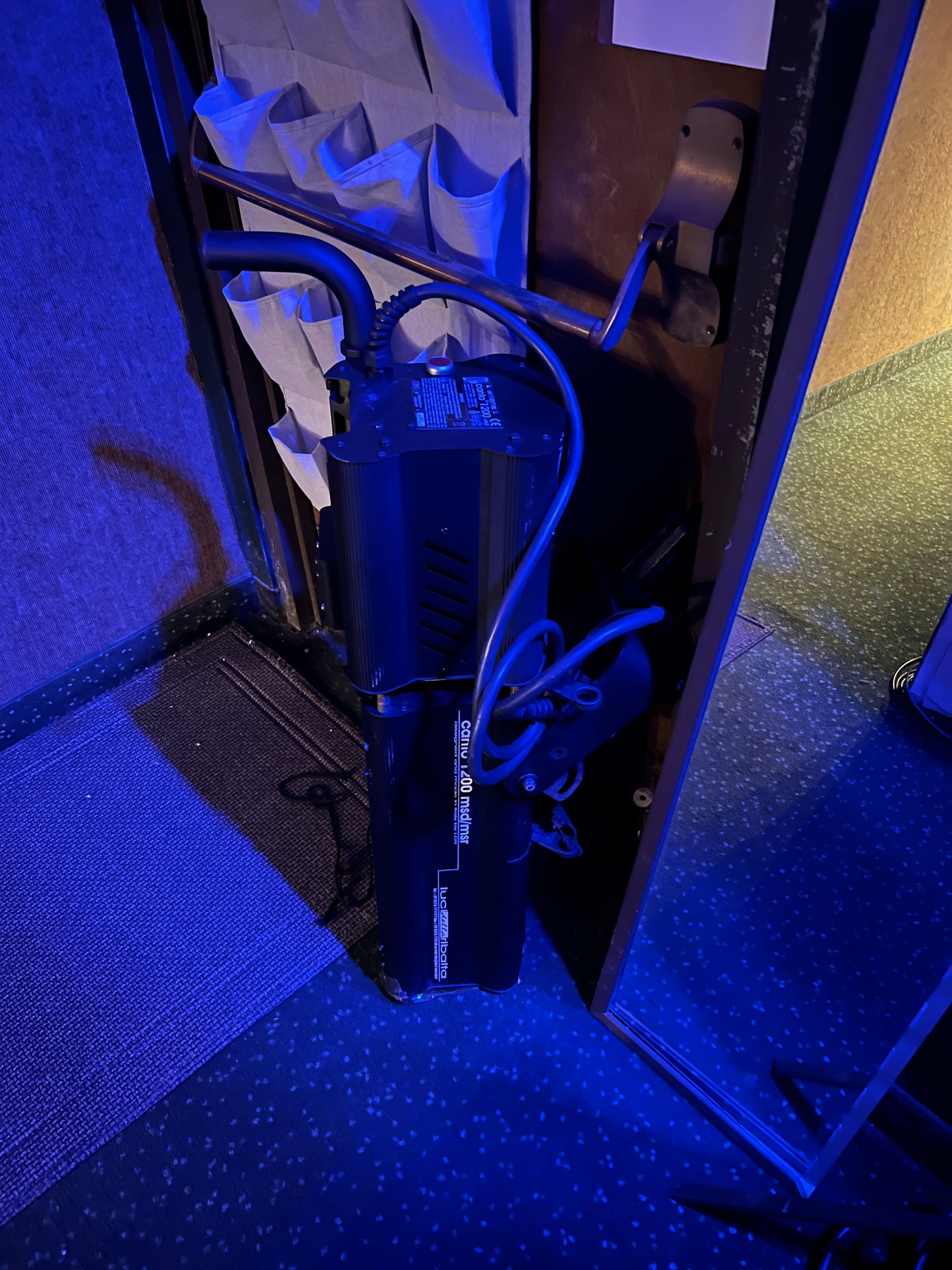 Canto 1200 MSR / MSD Follow Spot
